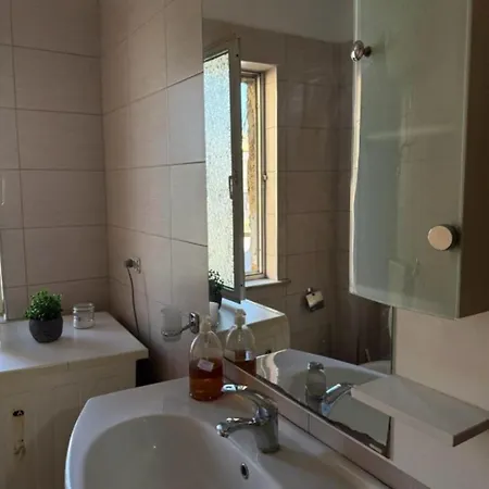 Lägenhet Alle's M Shyri *