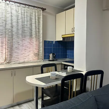 Alle's M Shyri Appartement *